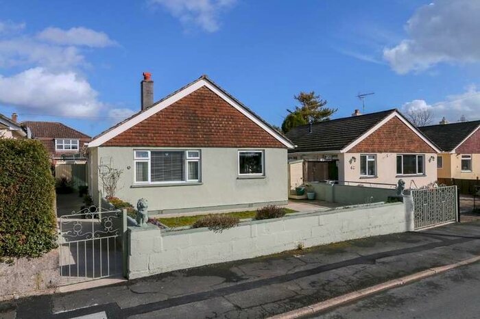 2 Bedroom Detached Bungalow To Rent In Sharps Close, Heathfield, TQ12