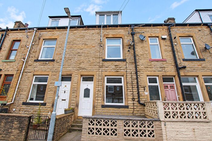 3 Bedroom Terraced House For Sale In Osborne Place, Todmorden, OL14
