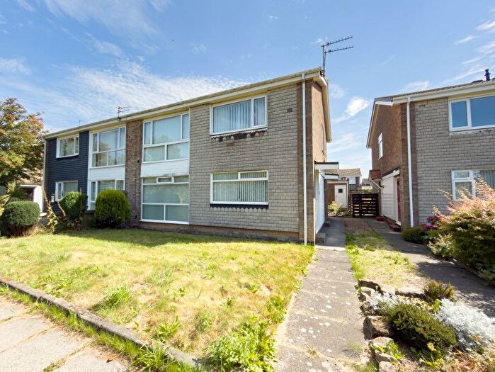 2 Bedroom Flat For Sale In Mirlaw Road, Cramlington, Northumberland, NE23