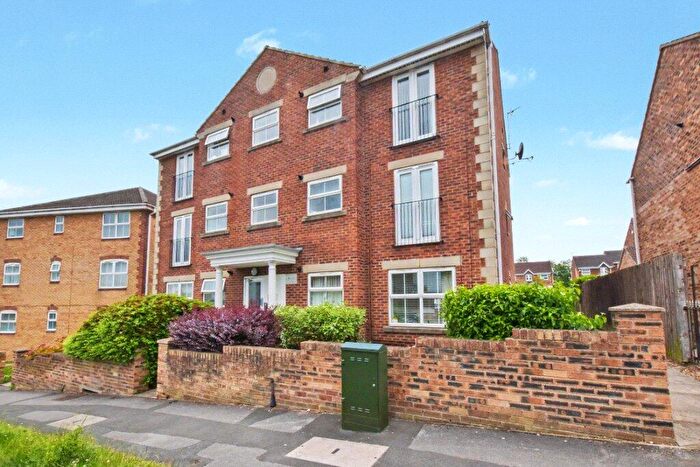 2 Bedroom Apartment For Sale In Blue Hill Lane, Wortley, Leeds, LS12