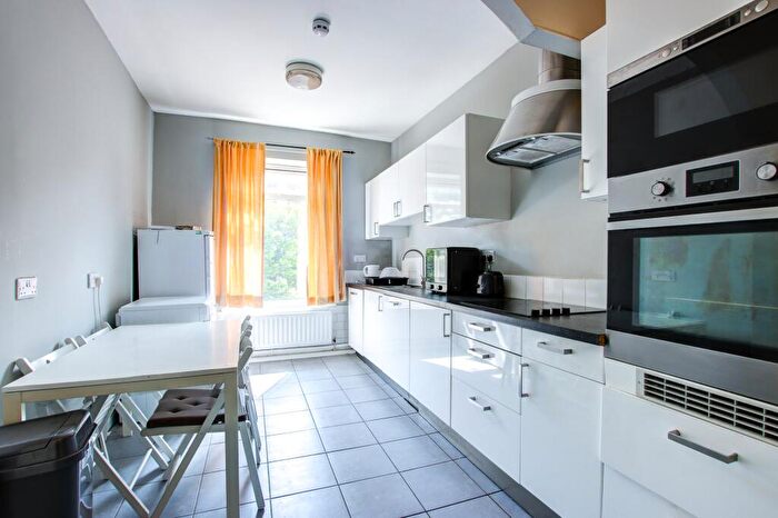 4 Bedroom Flat To Rent In Byron Street, Shieldfield, NE2