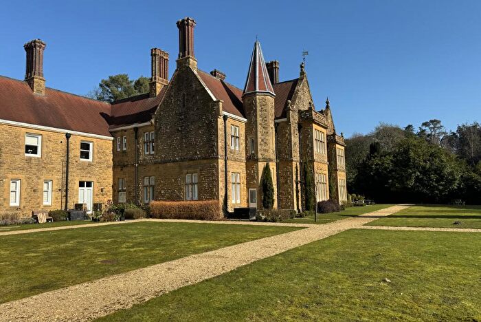 2 Bedroom Apartment For Sale In Farrer Estate, East Stoke, Wareham, BH20