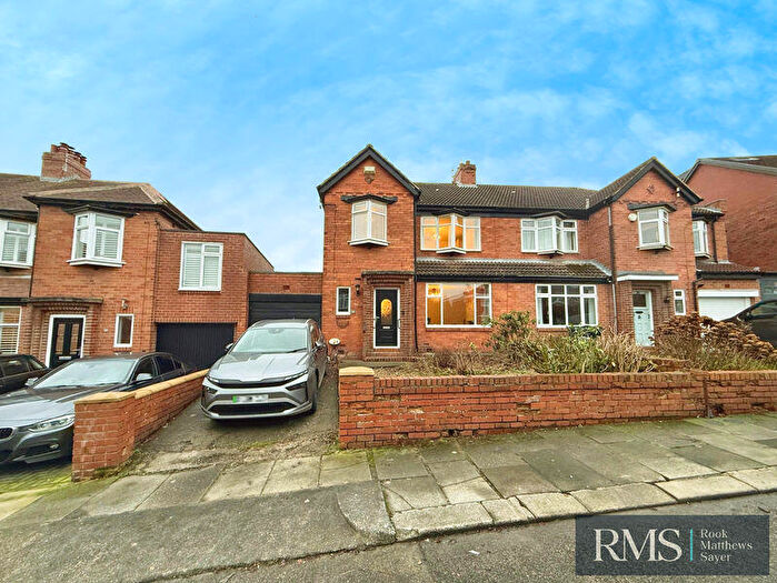 4 Bedroom Semi-Detached House For Sale In The Riding, Newcastle Upon Tyne, NE3