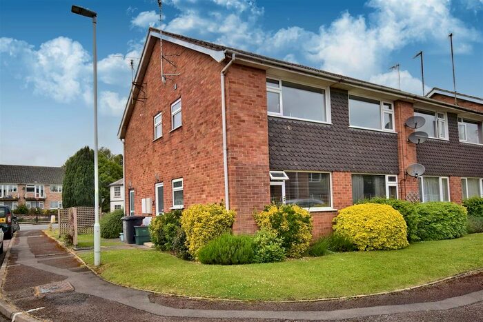 2 Bedroom Maisonette To Rent In Kingsholm Road, Gloucester, GL1