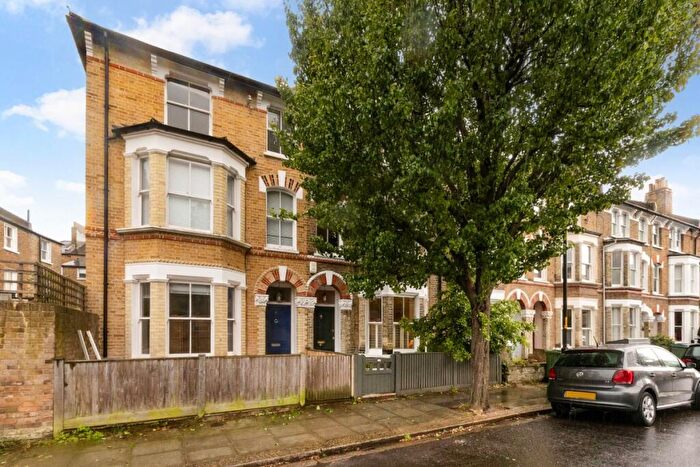 4 Bedroom Terraced House To Rent In Ferris Road London, SE22