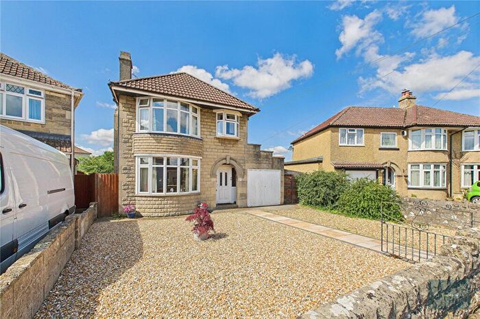 3 Bedroom Detached House For Sale In Portman Road, Melksham, SN12