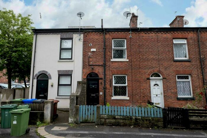 3 Bedroom Terraced House To Rent In Clifton Road, Prestwich, M25