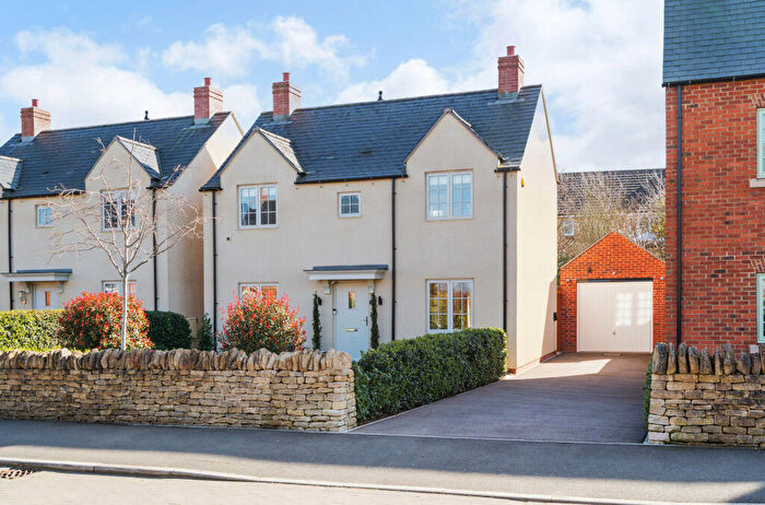 3 Bedroom Detached House For Sale In Glass House Road, Mickleton, GL55