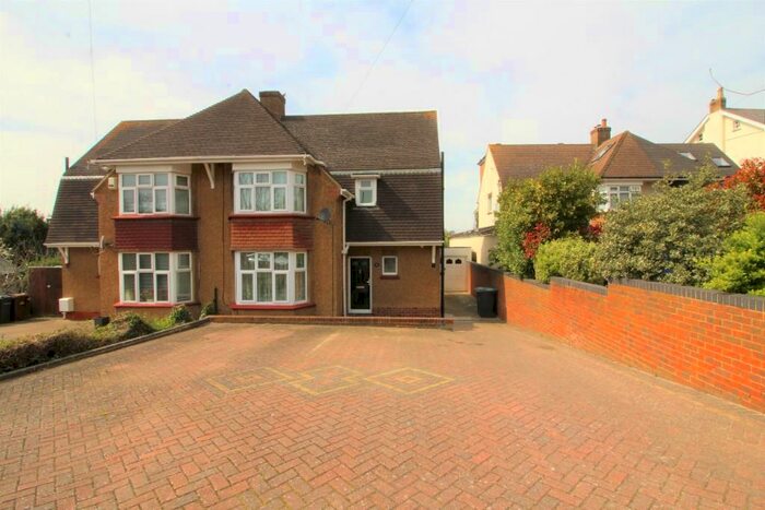 3 Bedroom Semi-Detached House To Rent In Windmill Street, Gravesend, Kent, DA12
