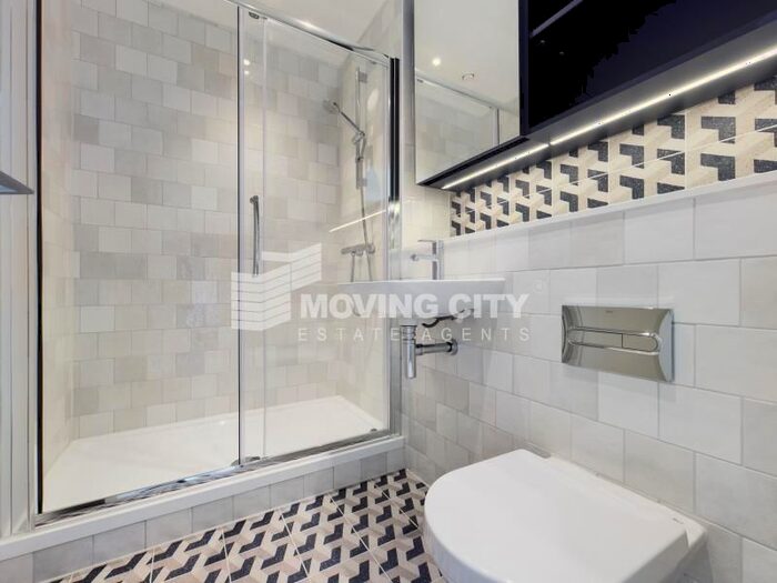 2 Bedroom Flat To Rent In Frogmore Avenue, Watford, WD17