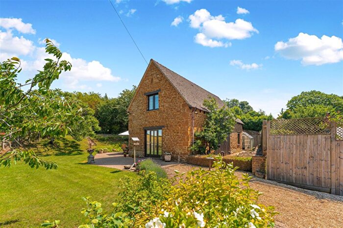 4 Bedroom Detached House For Sale In Chapel Lane, Balscote, Banbury, OX15