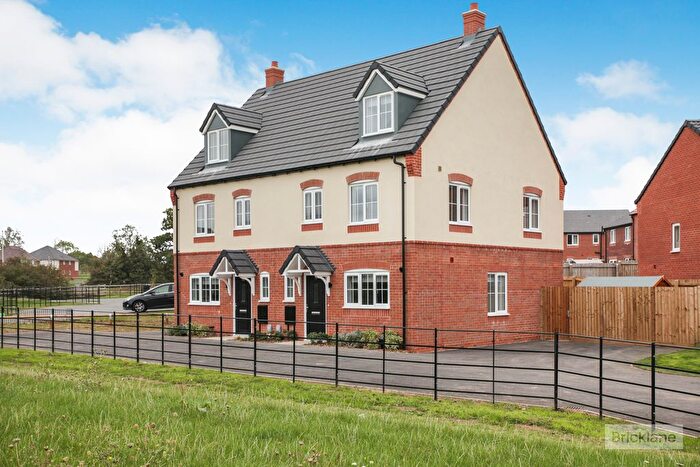 4 Bedroom Property To Rent In Mark Anthony Close, Nuneaton, CV11