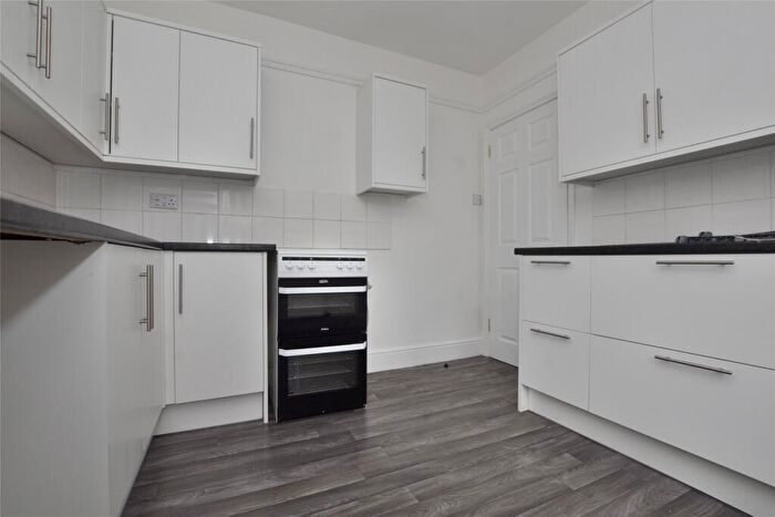 3 Bedroom Semi Detached House To Rent In Regent Street, Gloucester, Gloucestershire, GL1