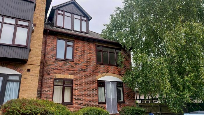 1 Bedroom Flat To Rent In Parkside Lodge, Erith Road, Belvedere, DA17