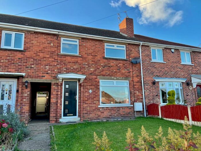 3 Bedroom Terraced House To Rent In Manor Park, Silkstone, Barnsley, S75