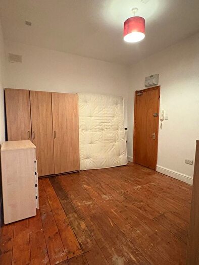 Studio To Rent In Studio, Bryantwood Road, N7