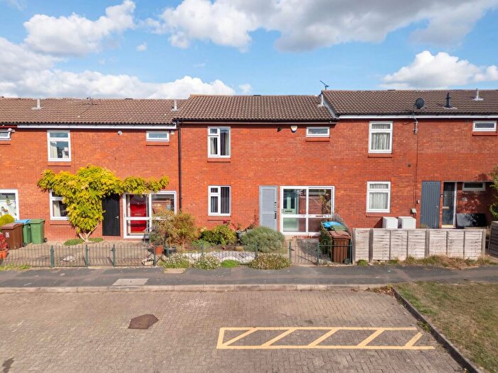 3 Bedroom Terraced House For Sale In Ebble Close, Aylesbury, HP21