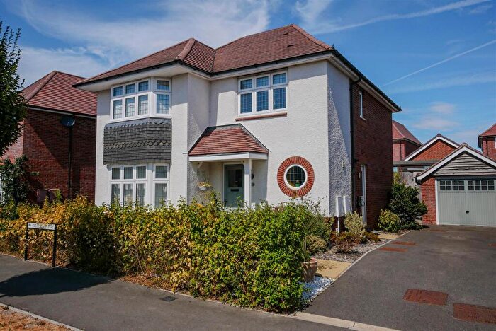 3 Bedroom Detached House For Sale In Mitchell Way, Milton, OX13