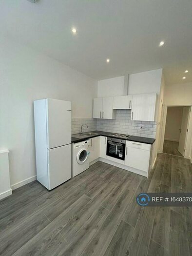 1 Bedroom Flat To Rent In Tottenham Lane, London, N8