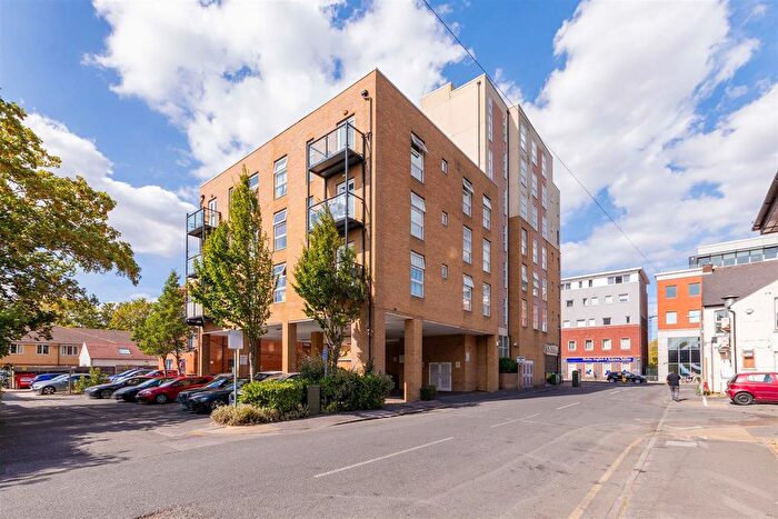 2 Bedroom Flat For Sale In Burlington Road, Slough, SL1