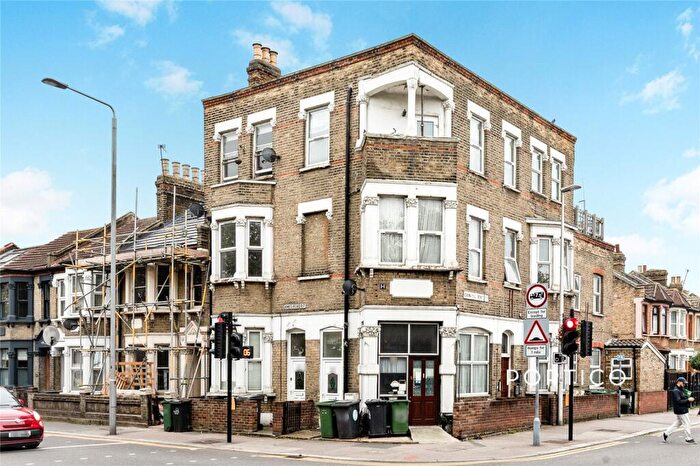 1 Bedroom Flat To Rent In Cann Hall Road, E11