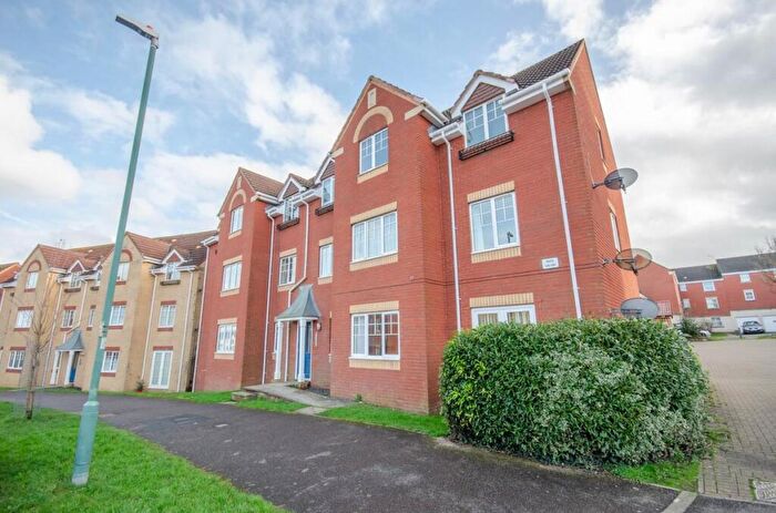 2 Bedroom Apartment For Sale In Pinkers Mead, Emersons Green, Bristol, BS16