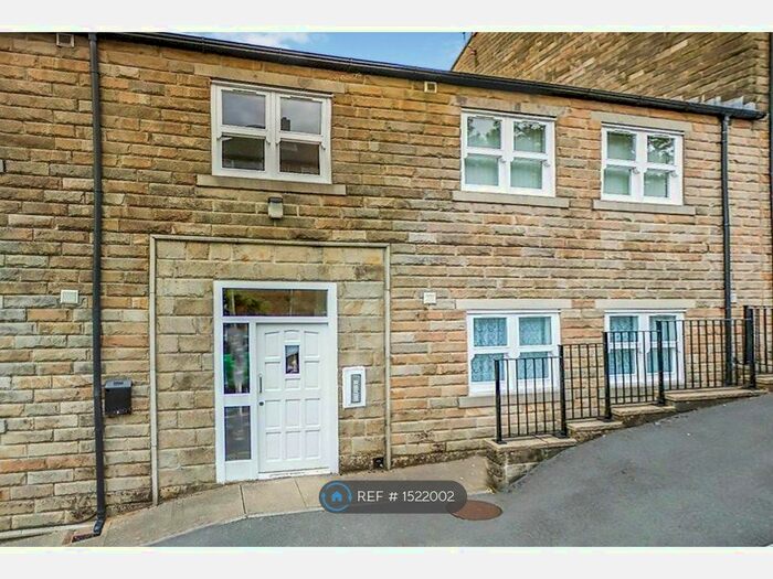 1 Bedroom Flat To Rent In Ivegate Mews, Colne, BB8