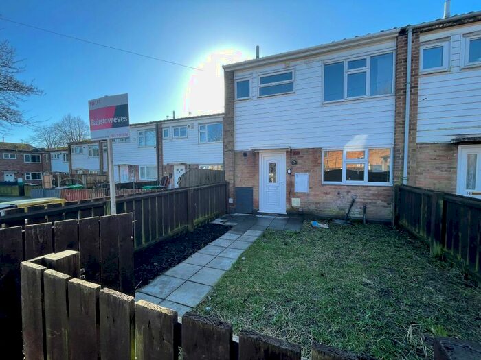 3 Bedroom House To Rent In Newmarket Road, NG6