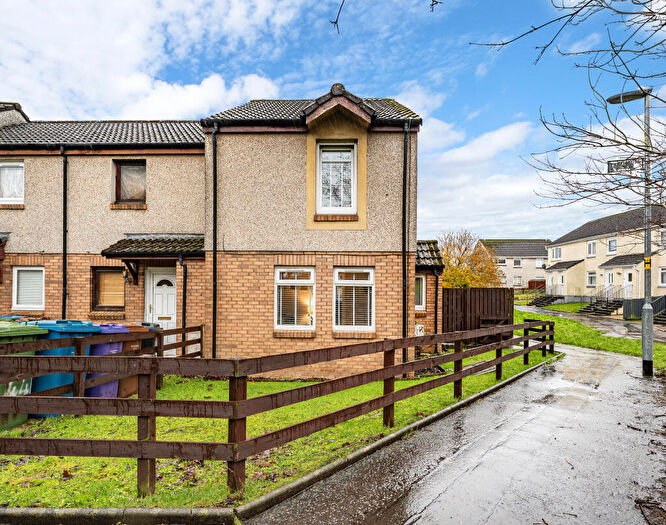2 Bedroom End Of Terrace House For Sale In Parkhouse Road, Parkhouse, Glasgow, G53