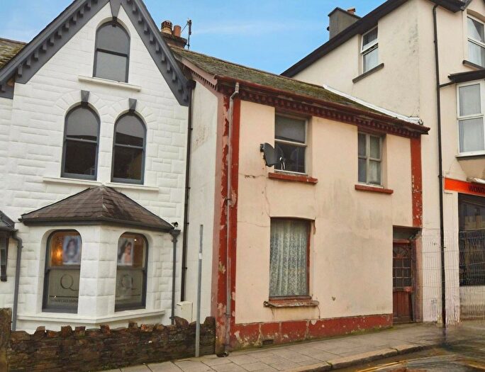3 Bedroom Terraced House For Sale In East Street, Okehampton, Devon, EX20