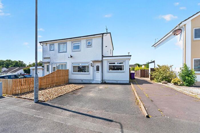 3 Bedroom Semi-Detached House For Sale In Cathkin Place, Kilwinning, KA13