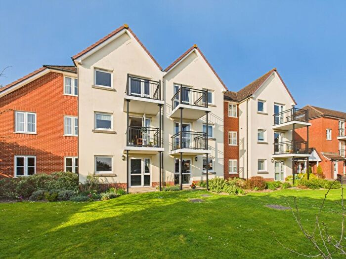 1 Bedroom Retirement Property For Sale In Havant Road, Cosham, Portsmouth, PO6