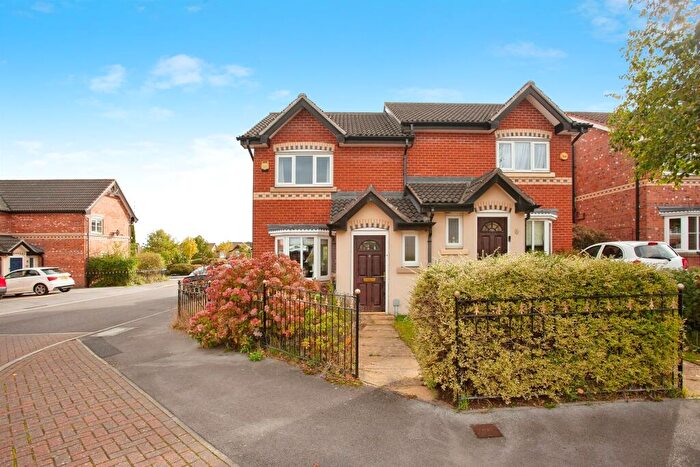 3 Bedroom Semi-Detached House For Sale In Fitzalan Way, Treeton, Rotherham, S60