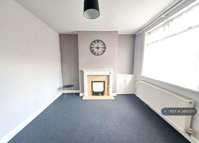 2 Bedroom Terraced House To Rent In Grosvenor Street, Denton, Manchester, M34