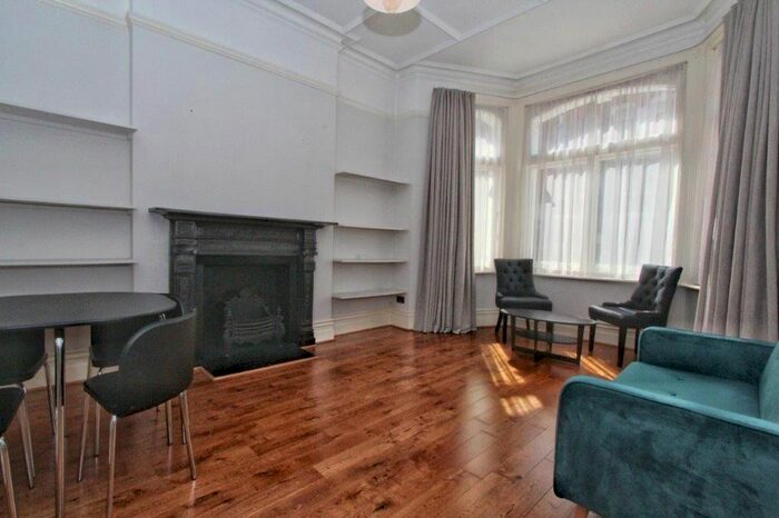 1 Bedroom Flat To Rent In Comeragh Road, London, W14