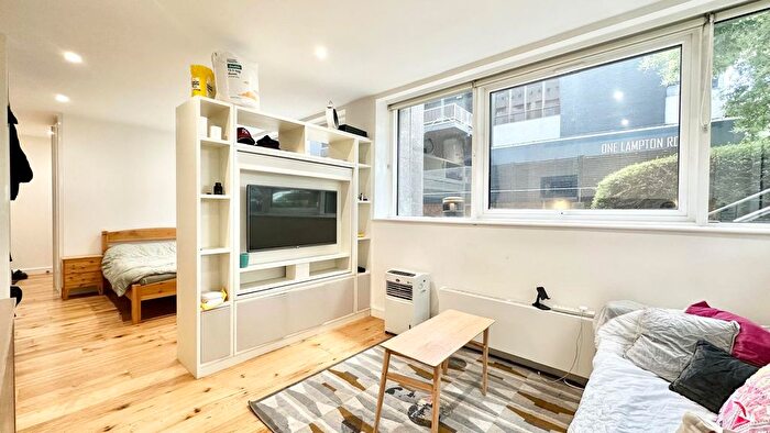 Studio For Sale In Central House, Lampton Road, Hounslow, TW3