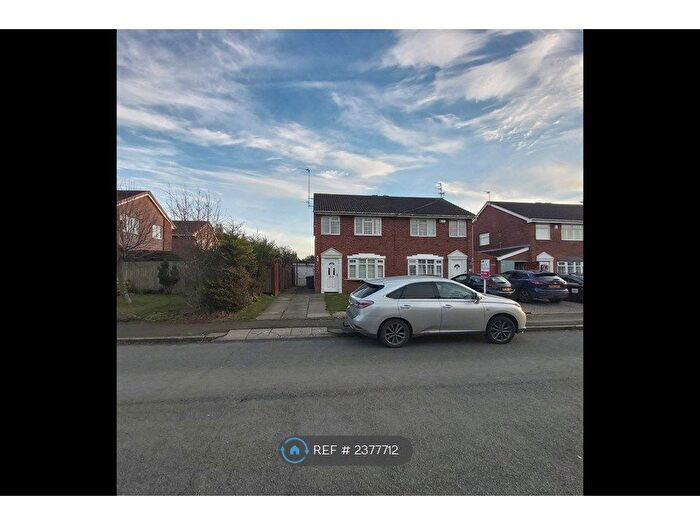 3 Bedroom Semi-Detached House To Rent In Summertrees Avenue, Wirral, CH49