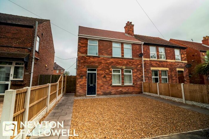 3 Bedroom Semi-Detached House To Rent In Hallcroft Road, Retford, DN22