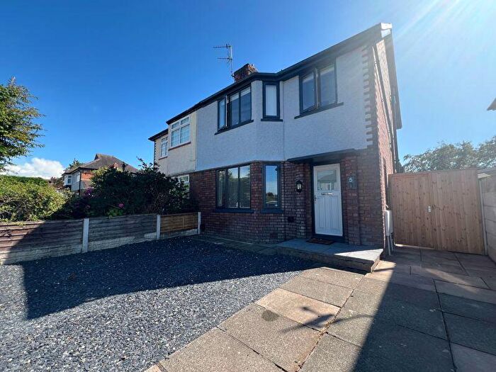 3 Bedroom Semi-Detached House To Rent In Glenpark Drive, Southport, PR9