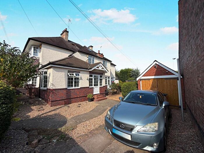5 Bedroom Semi-Detached House For Sale In Meadhurst Road, Leicester, Leicestershire, LE3