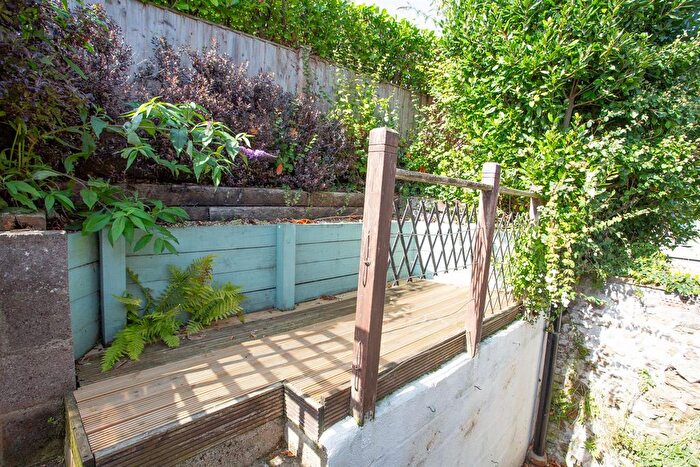 1 Bedroom Property To Rent In South Street, Hinton St. George, TA17