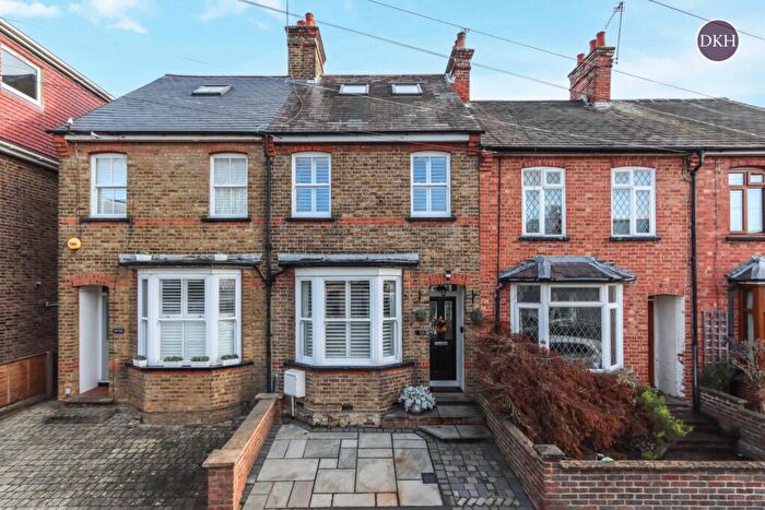 3 Bedroom Terraced House For Sale In Hilliard Road, Northwood, HA6