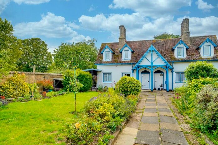 3 Bedroom Cottage To Rent In High Street, Brampton, Huntingdon, PE28