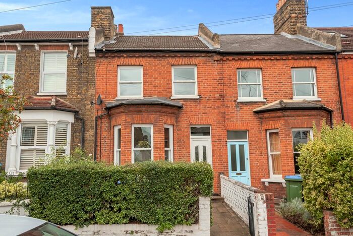 3 Bedroom Terraced House To Rent In Combedale Road, London, SE10