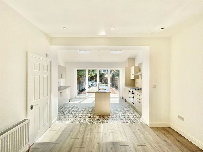 3 Bedroom Terraced House To Rent In Renness Road, London, E17