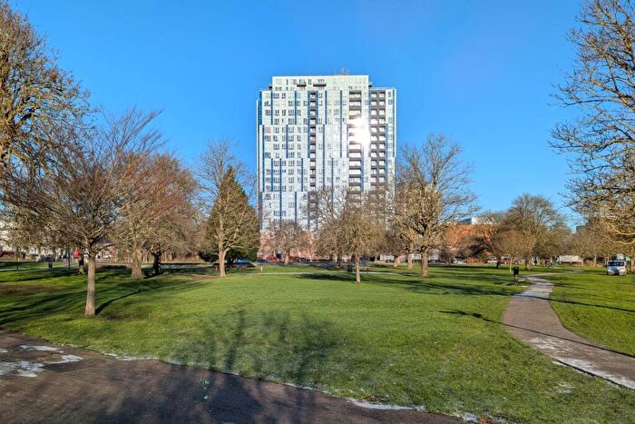 1 Bedroom Apartment For Sale In Corner Hall, Hemel Hempstead, HP3