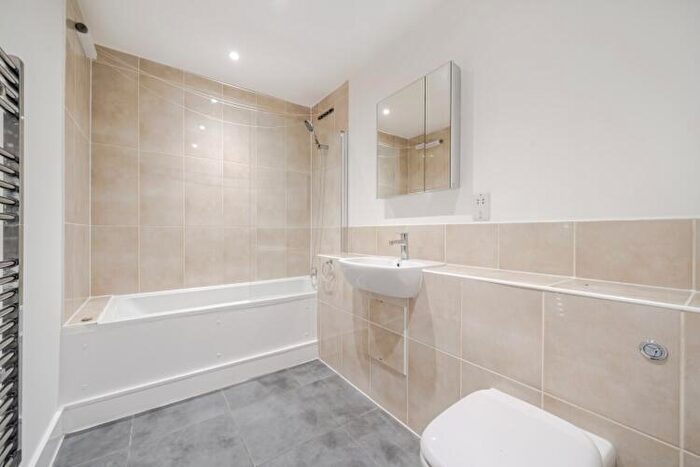 2 Bedroom Apartment To Rent In St. Peters Road Croydon, CR0