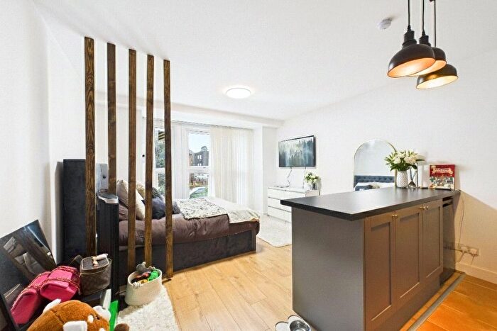 1 Bedroom Studio To Rent In Sussex Place, Slough, Berkshire, SL1