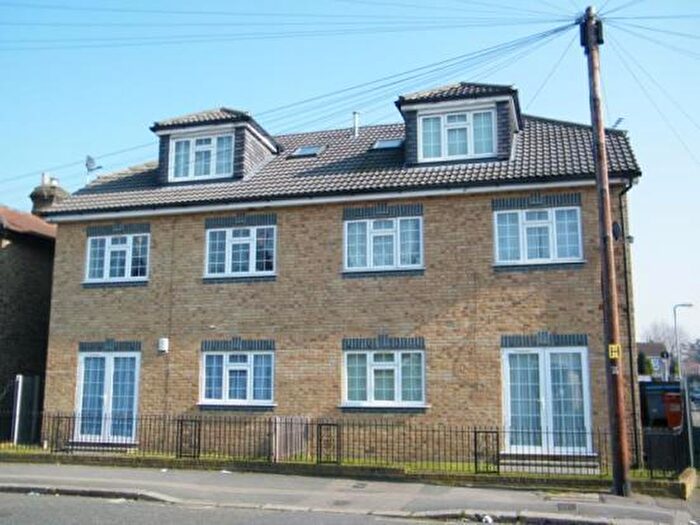 1 Bedroom Flat To Rent In St Georges Court, George Street Romford, RM1