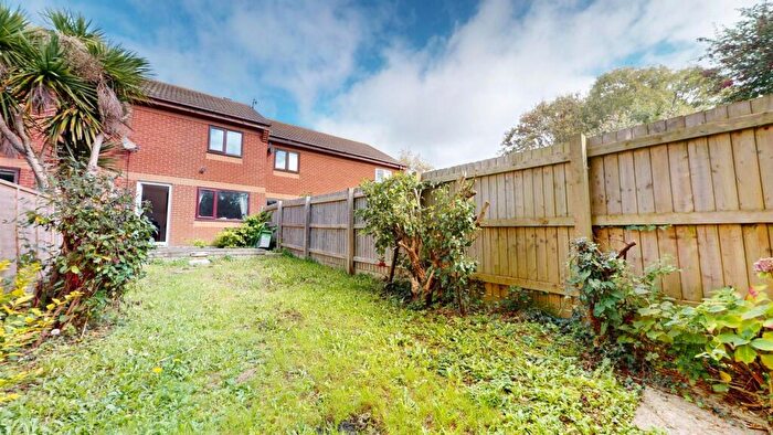 2 Bedroom Terraced House For Sale In Merredin Close, Weymouth, DT3